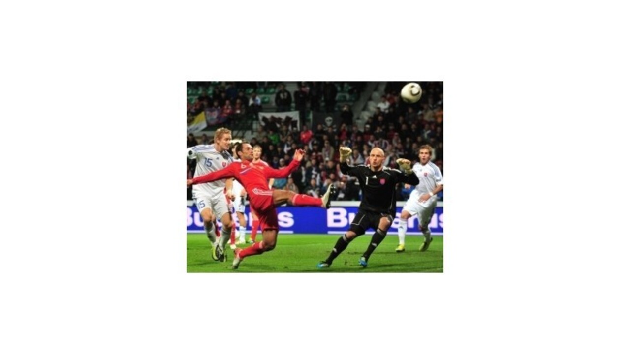 Futbalisti Slovenska prehrali s Ruskom 0:1 a stratili šancu na postup na ME 2012