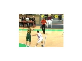 Basketbalisti Levíc doma zvíťazili suverénne 87:67