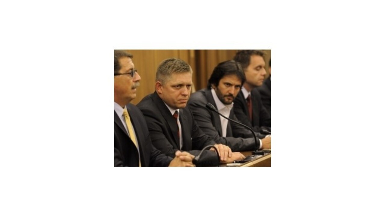 Smer-SD žiada stiahnuť daňový mix z rokovania