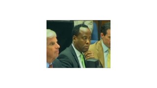 Podľa experta môže za smrť Michaela Jacksona jeho lekár