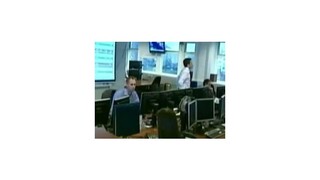 Grécke referendum vyolalo neistotu na trhoch, burzy padajú