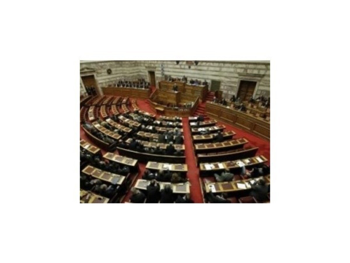Grécko oficiálne zrušilo referendum