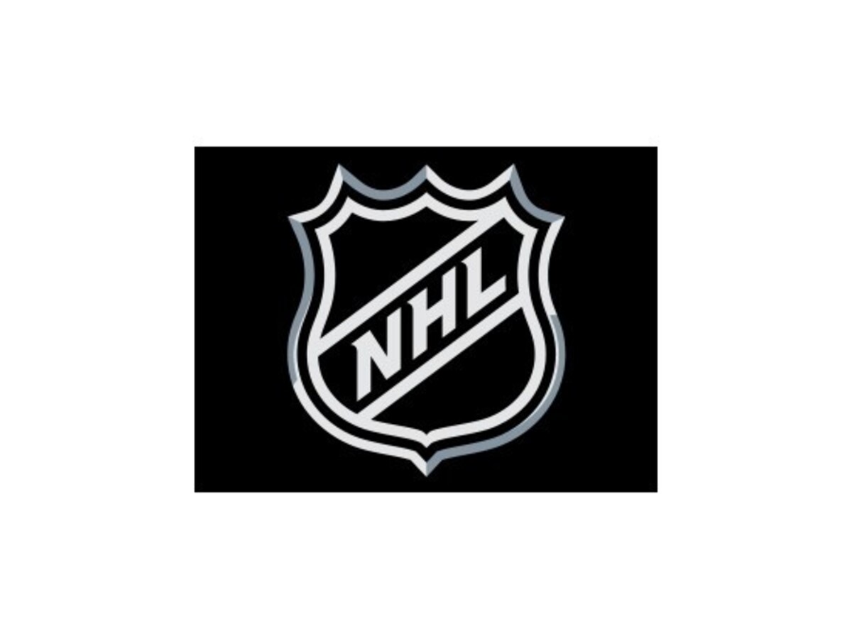 NHL: Víťazstvo Sharks, hetrik Marleaua