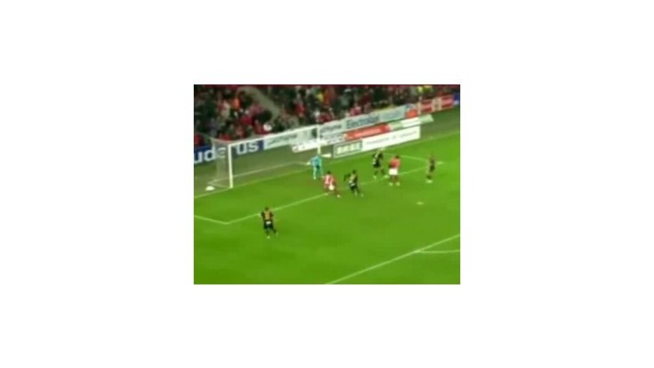 V 15. kole belgickej futbalovej ligy zvíťazil Standard Liege nad KV Mechelen 3:2