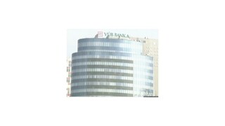 Fitch reviduje ratingy VÚB banky s možnosťou zníženia