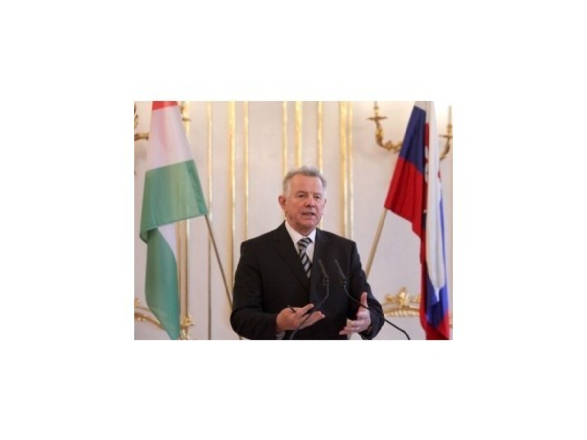 Maďarský prezident Pál Schmitt je podozrivý z plagiátorstva