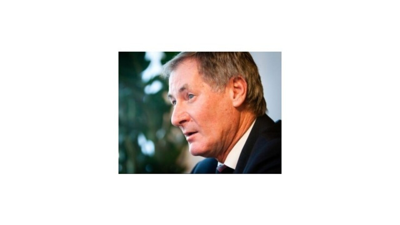 Pavol Hrušovský nevidí prijatie zmluvy o výhrade vo svedomí úplne nereálne