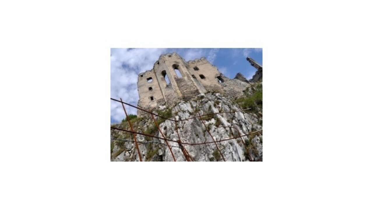 Hrad Beckov nakoniec neopravia