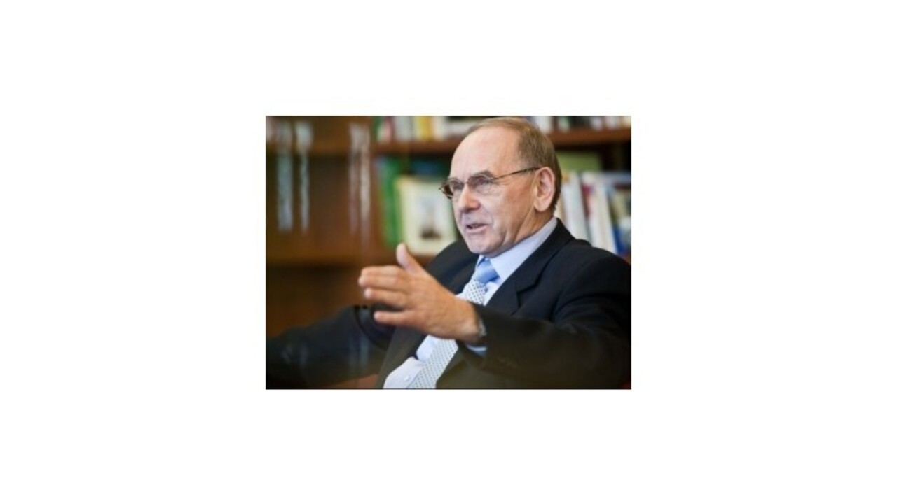 Ústavnoprávny výbor odporučil prezidentovi, aby zbavil Karola Mitríka mlčanlivosti