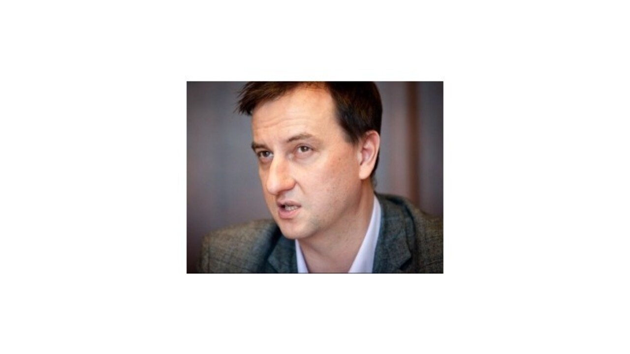 Výtvarníci a minister D. Krajcer dnes pokračovali v rokovaní o Danubiane