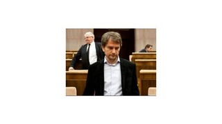 Rafael Rafaj napadol v parlamente Igora Matoviča