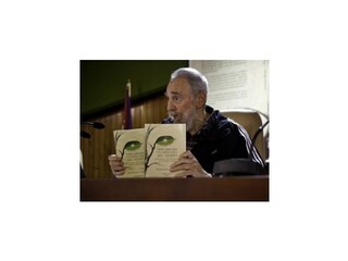 Fidel Castro predstavil svoje memoáre