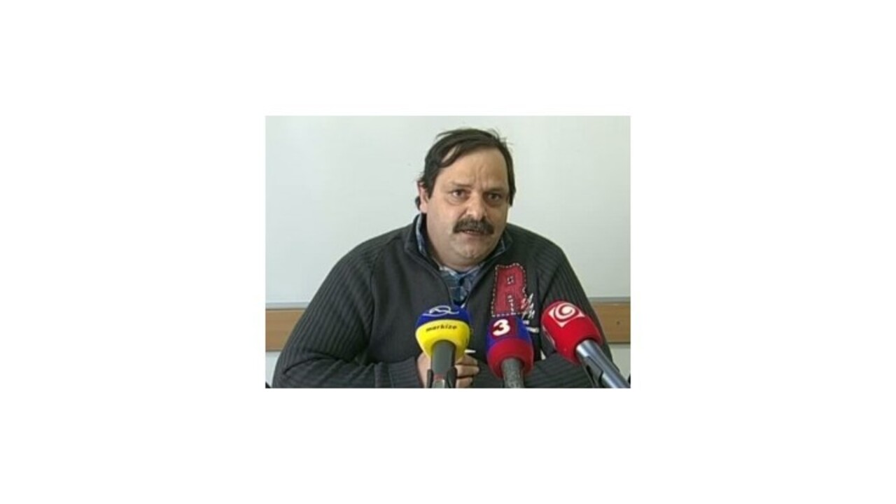 Rómska únia na Slovensku vyzýva J. Slotu, aby odstránil rasistické billboardy