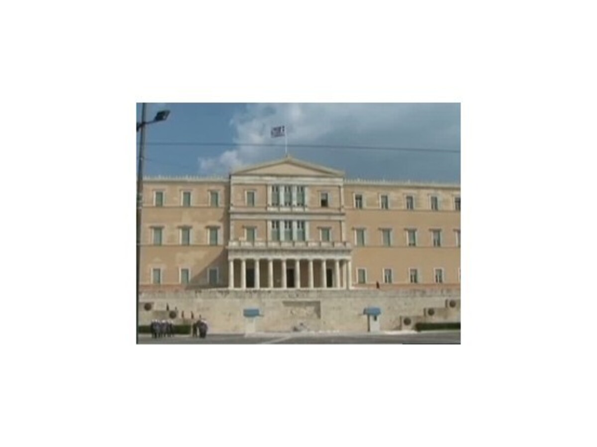 Agentúra Fitch znížila rating Grécka
