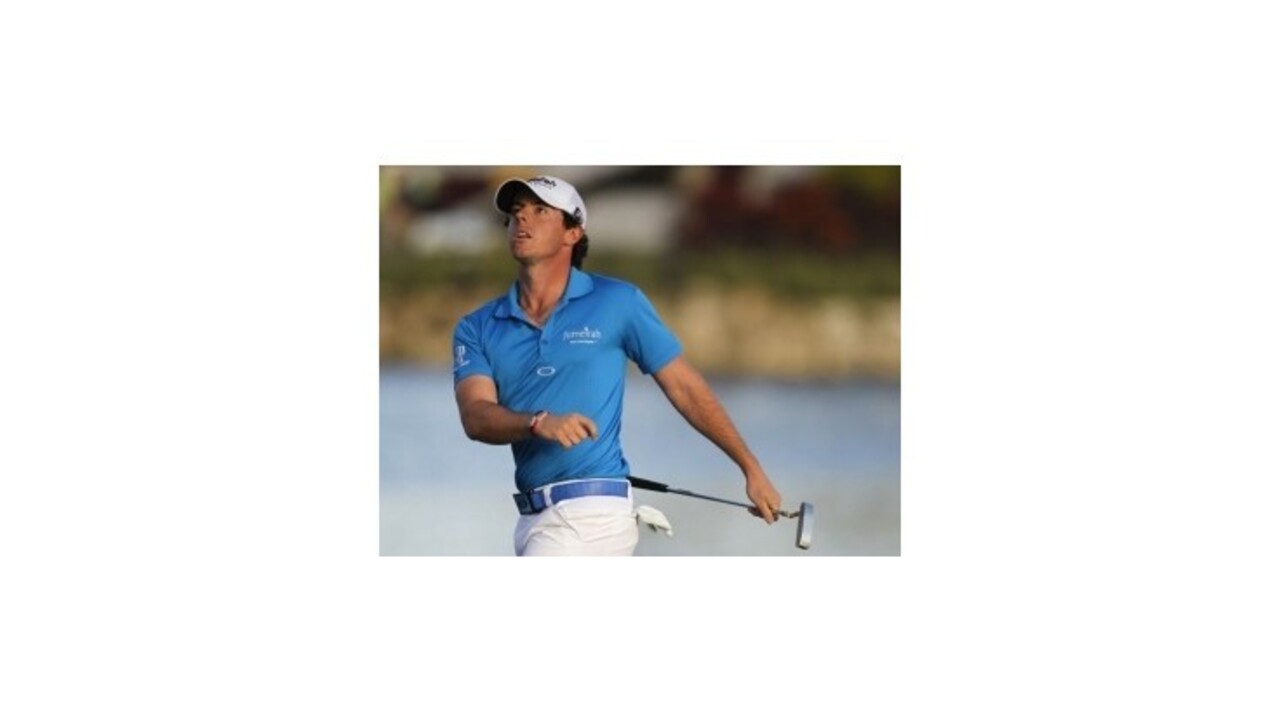 Novým lídrom rebríčka McIlroy, Woodsovi patrí 16. miesto