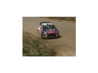Fín Mikko Hirvonen na Citröene vedie