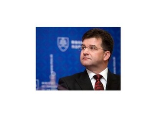 Lajčák sa stretne s Ficom, v hre je kreslo šéfa diplomacie