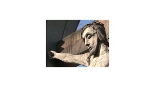 Rozpadávajúce sa sochy