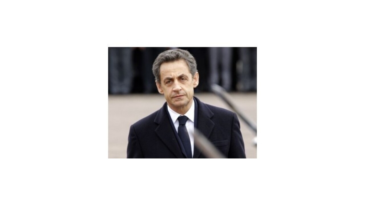 Sarkozy po útoku prvýkrát vedie v predvolebnom prieskume