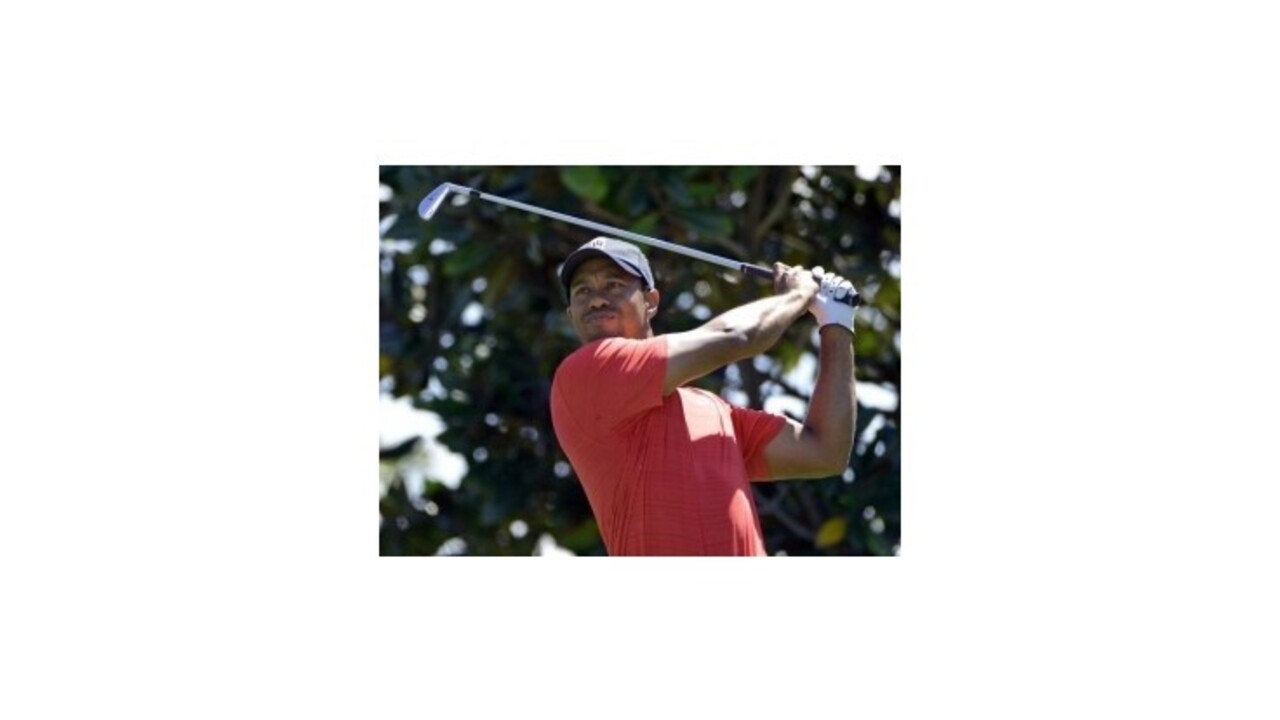 Tiger Woods je na čele turnaja PGA