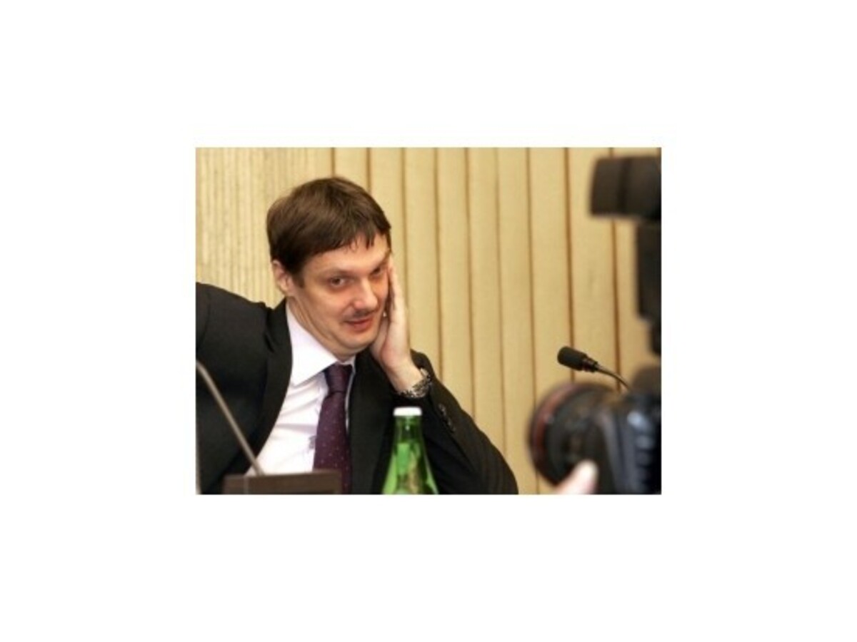 Vyšetrovatelia sa zaujímajú o dom exministra hospodárstva Malchárka