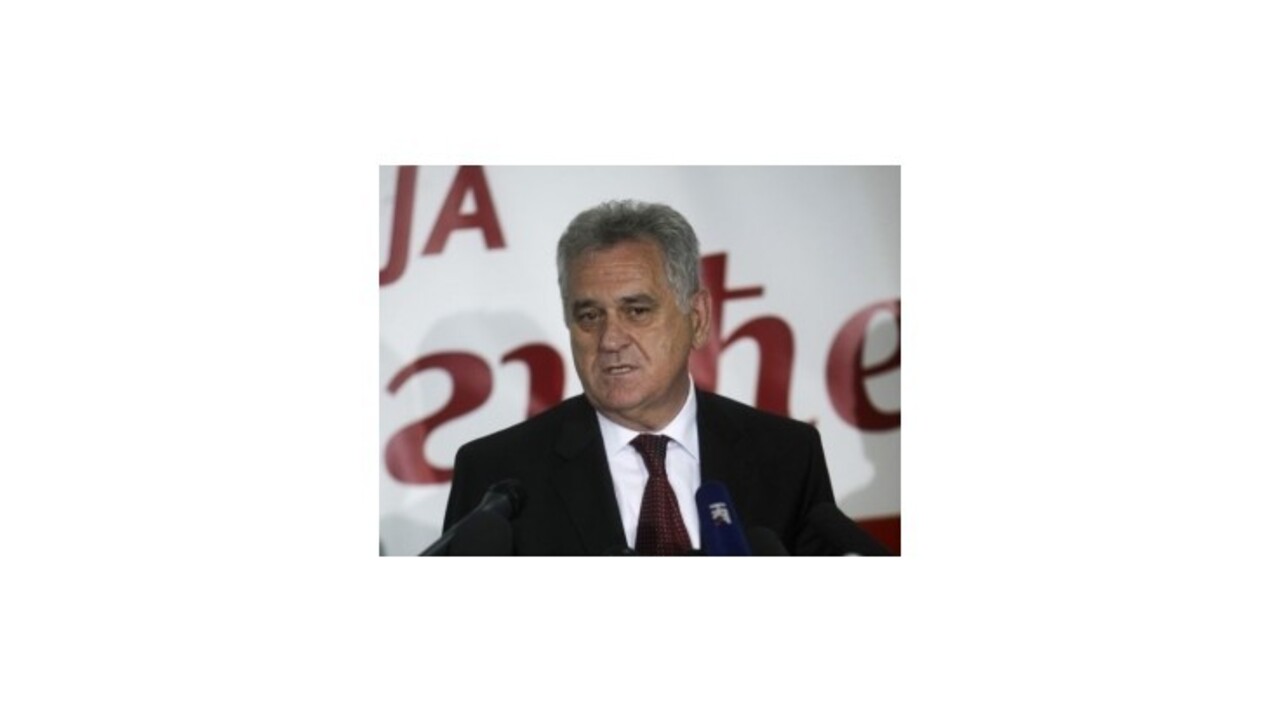 Nikolič obvinil Tadiča z veľkého volebného podvodu