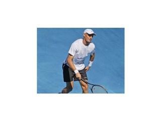 Davydenko vyradil vo štvrťfinále v Nice turnajovú jednotku Isnera