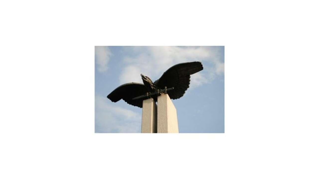 Na slovenských hraniciach sa v predvečer Trianonu objavil turul