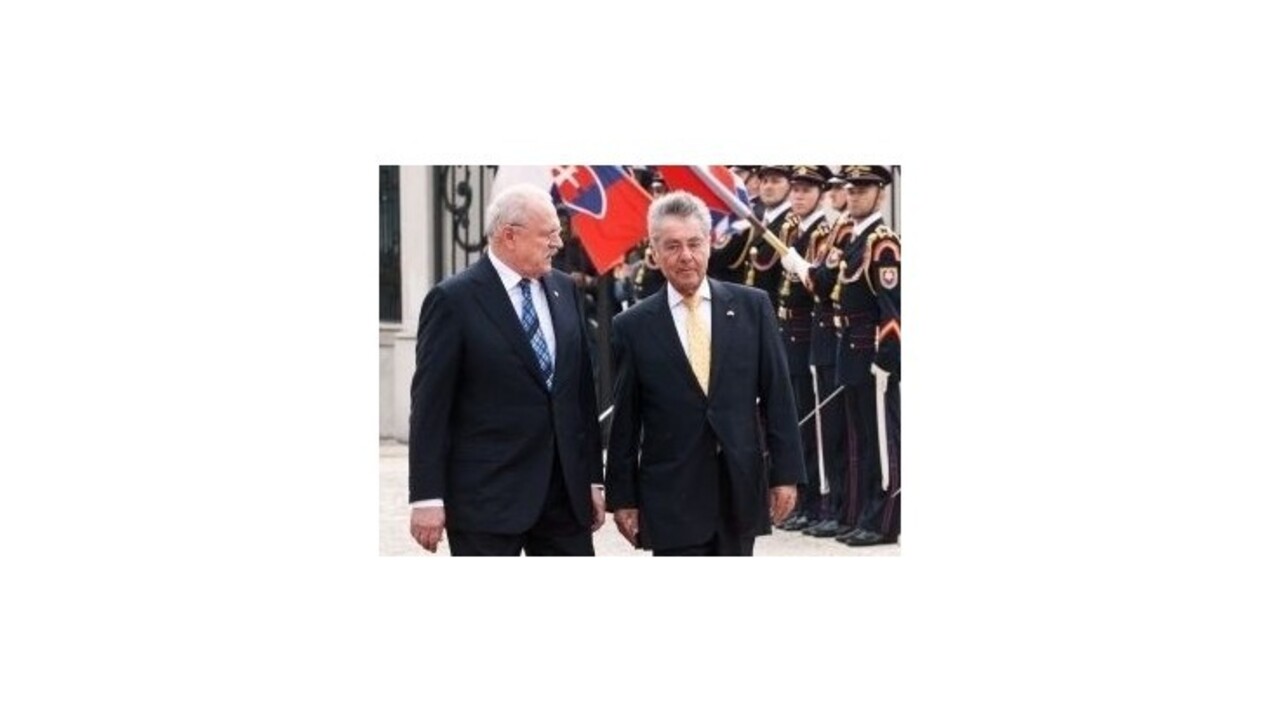 Gašparovič na stretnutí s Fisherom: Nemôžeme ustúpiť od výroby jadrovej energie