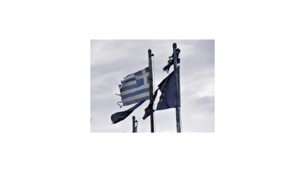 Gréci sa tajne pripravujú na odchod z eurozóny, tvrdí BBC