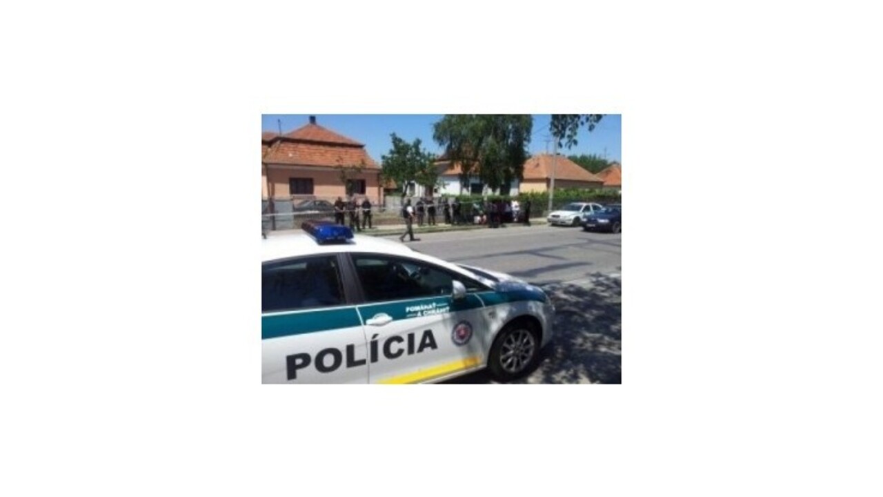 Vraždiaceho policajta z Hurbanova obvinili z troch činov
