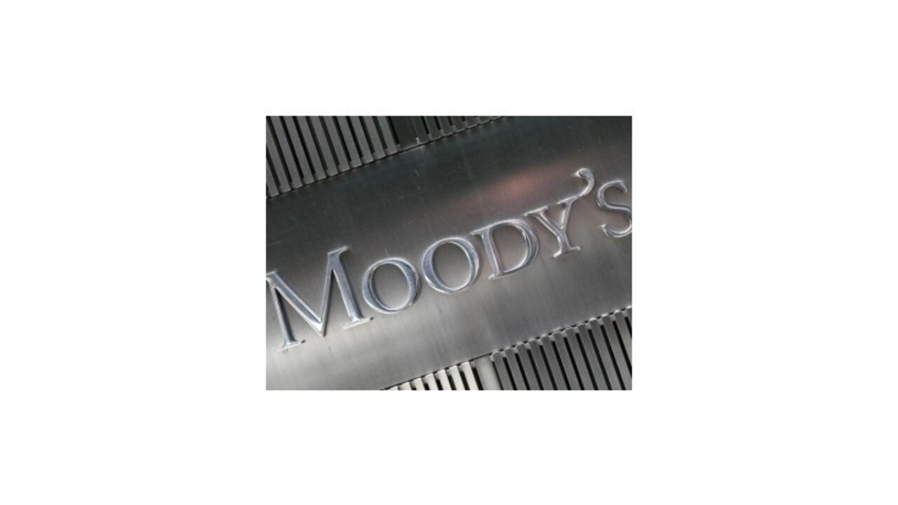 Agentúra Moody's znížila rating 28 španielskym bankám