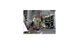 Identifikovali už všetky obete havárie českého autobusu