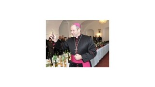 Pápež Benedikt XVI. odvolal arcibiskupa Bezáka z funkcie