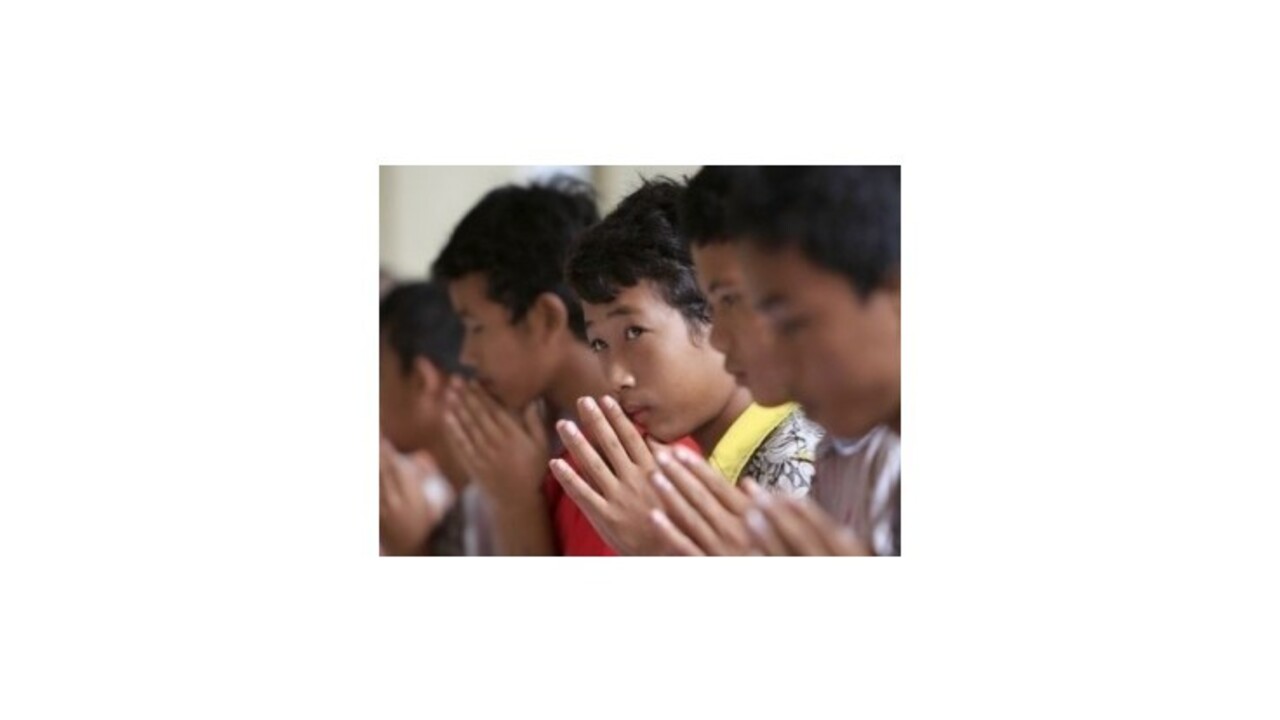 V Kambodži záhadná choroba zabila vyše 60 detí