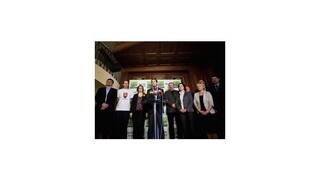 Politikov zatiaľ nebude kontrolovať čipová karta