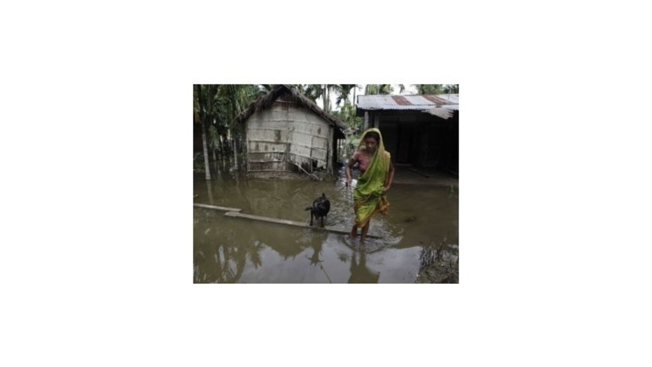 Povodne v Indii zabili 121 ľudí, 6 miliónov vyhnali z domovov