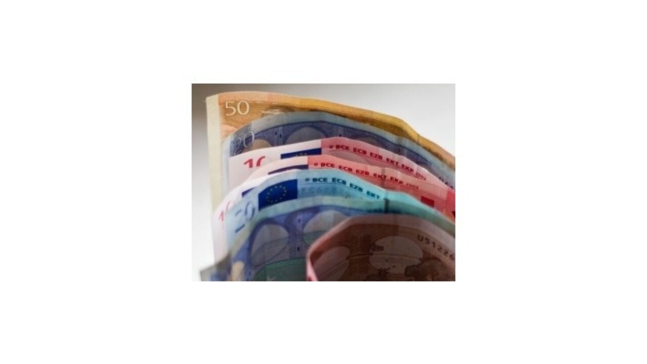 Na členskom najviac vyzbieral Smer, najštedrejších darcov mal Most-Híd