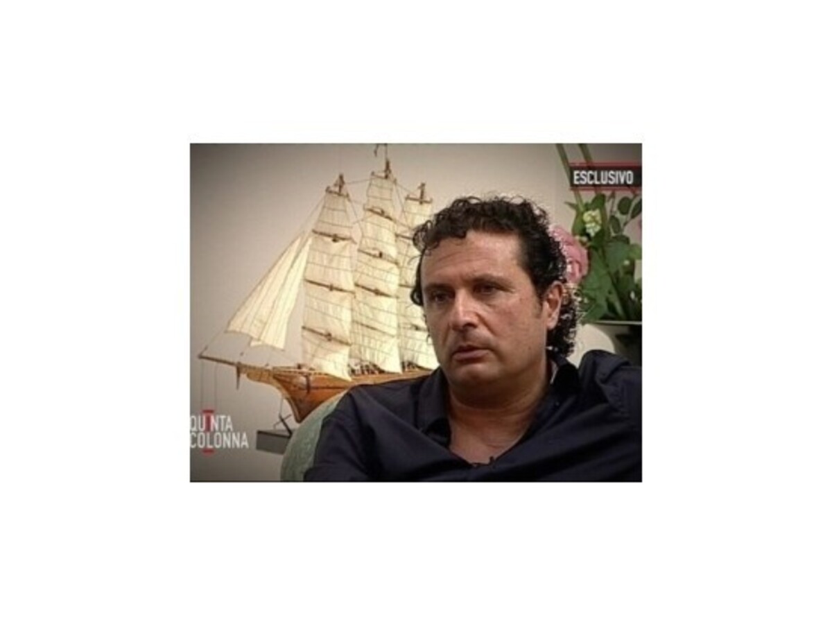 Kapitán havarovanej lode Costa Concordia sa ospravedlnil