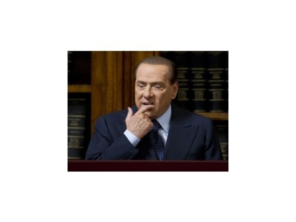Berlusconi sa vracia, chce opäť kandidovať