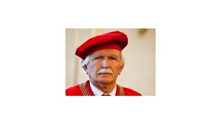 Akademický senát odvolal rektora policajnej akadémie Krajníka