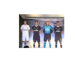 Londýnsky Tottenham predstavil nové dresy