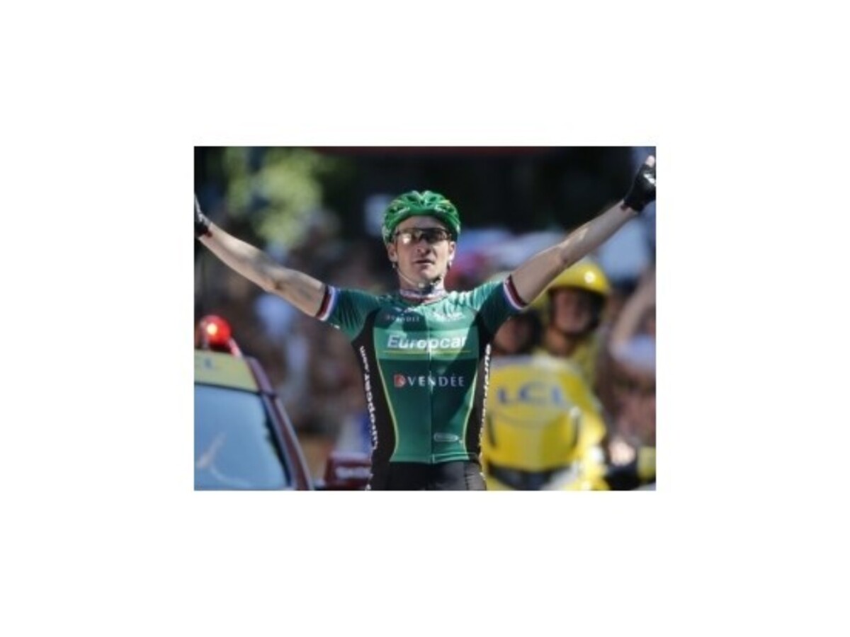 V kráľovskej 16. etape triumf Francúza Voecklera