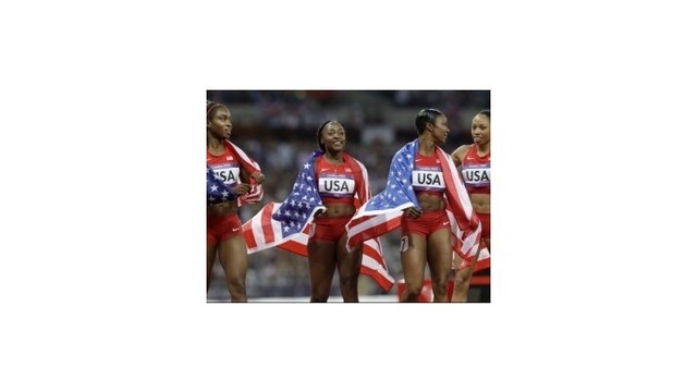 Američanky získali zlato v štafete 4x100m vo svetovom rekorde