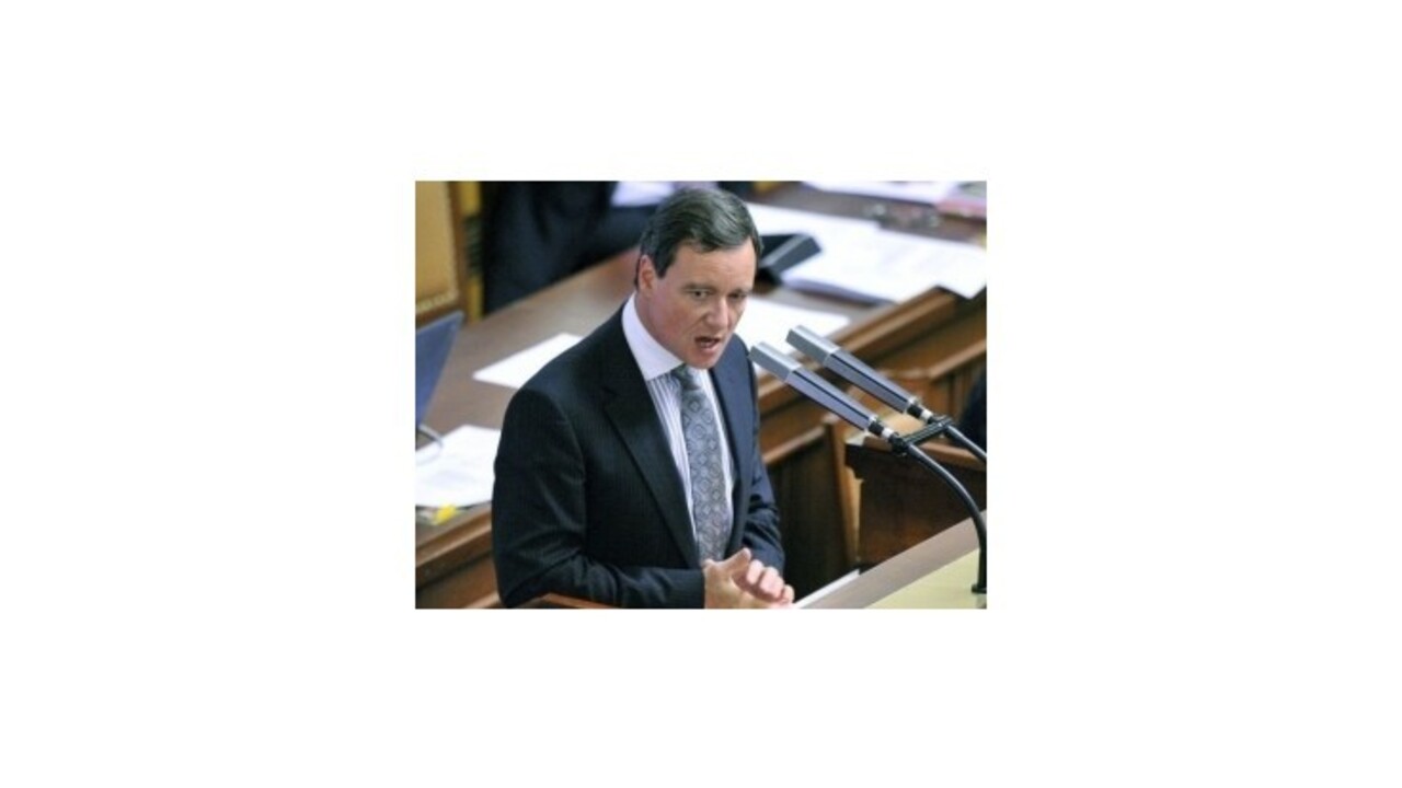 Súd zablokoval peniaze, ktoré mal Rath uložené u advokáta