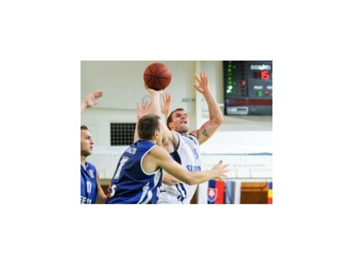 Slovenskí basketbalisti prehrali aj šiesty domáci duel