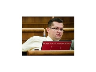 Fico dohováral mládežníkom, Kolesík môže prísť o post lídra