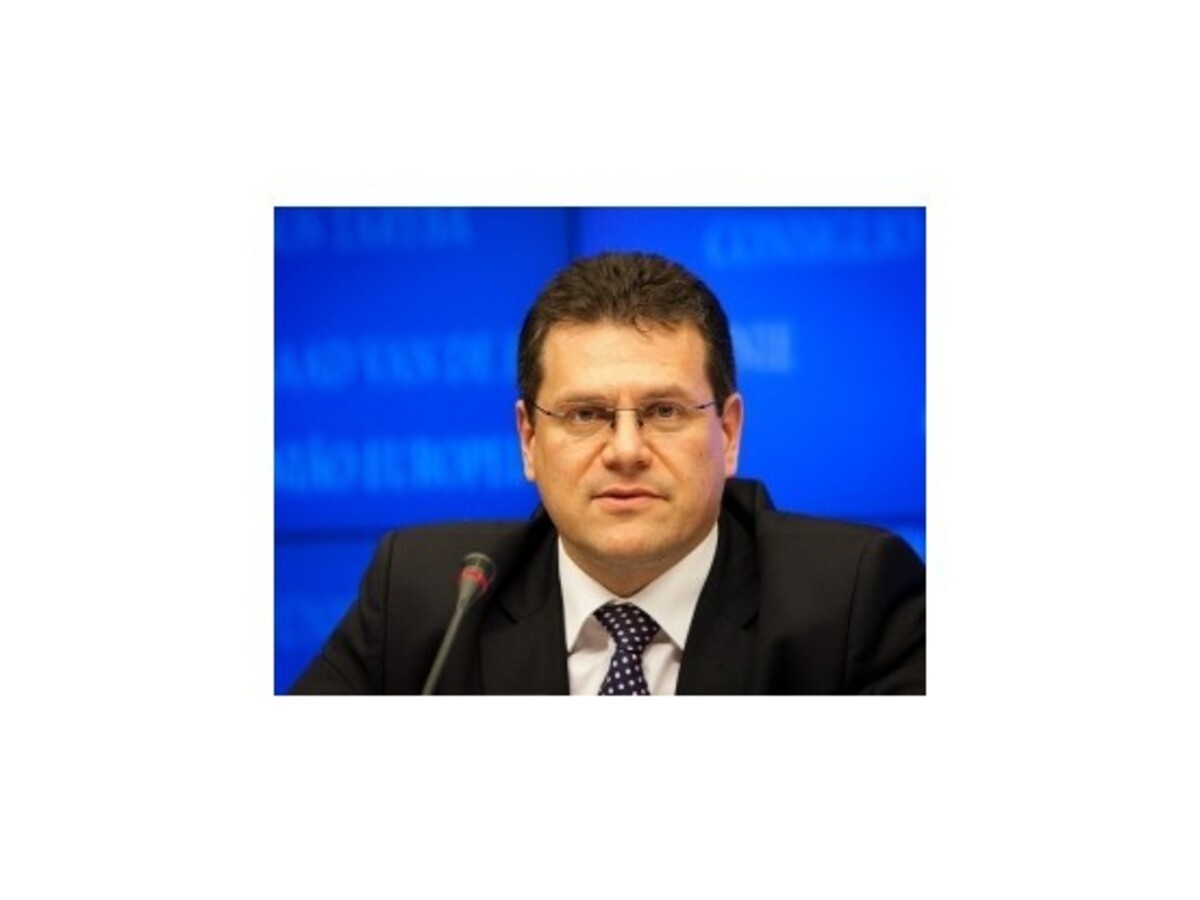 Šefčovič: Svoju suverenitu v prípade vzniku federácie nestratíme