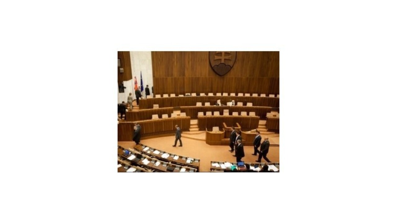 Softvér má vypočítať čas, ktorý trávia poslanci na svojich stoličkách