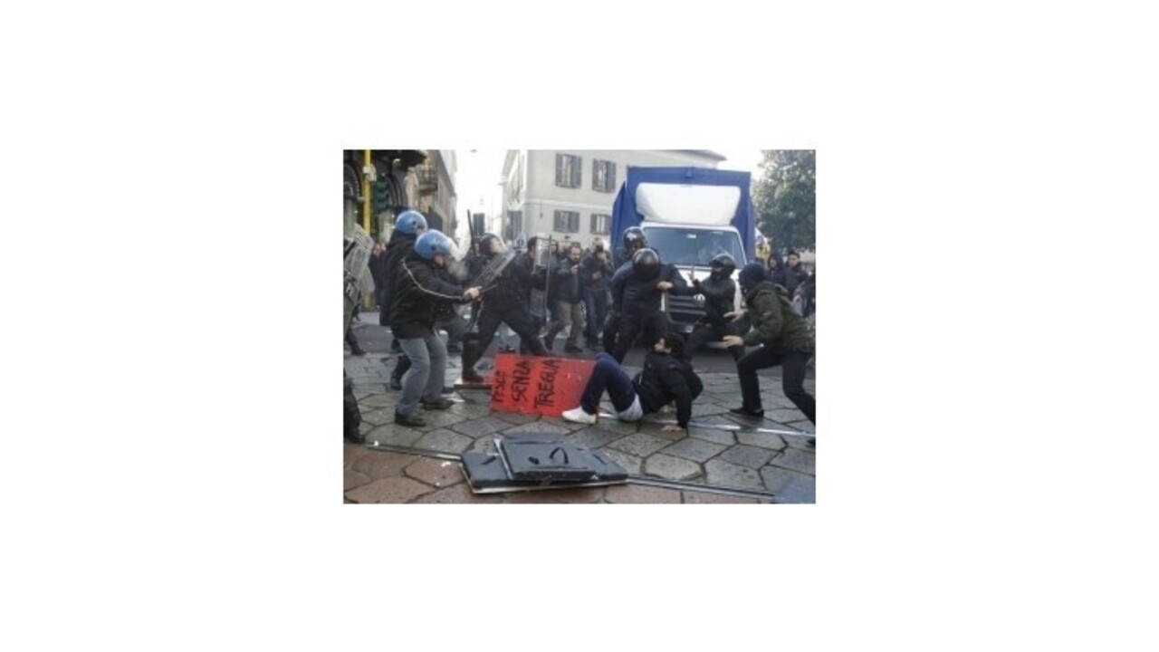 Protesty školákov v Taliansku prerástli do výtržností